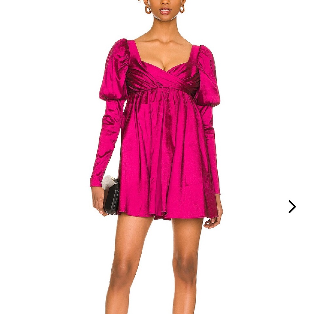 NWT Lovers + Friends mini puff shoulder dress